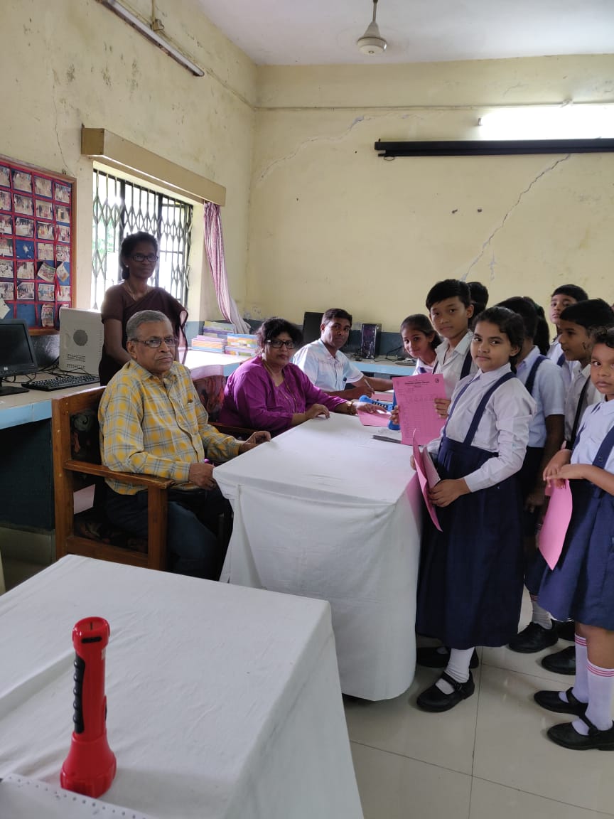 Life Member Dr. Vertika Kulshrestha organizing a free eye checkup camp at NTPC, Singrauli, Uttar Pradesh